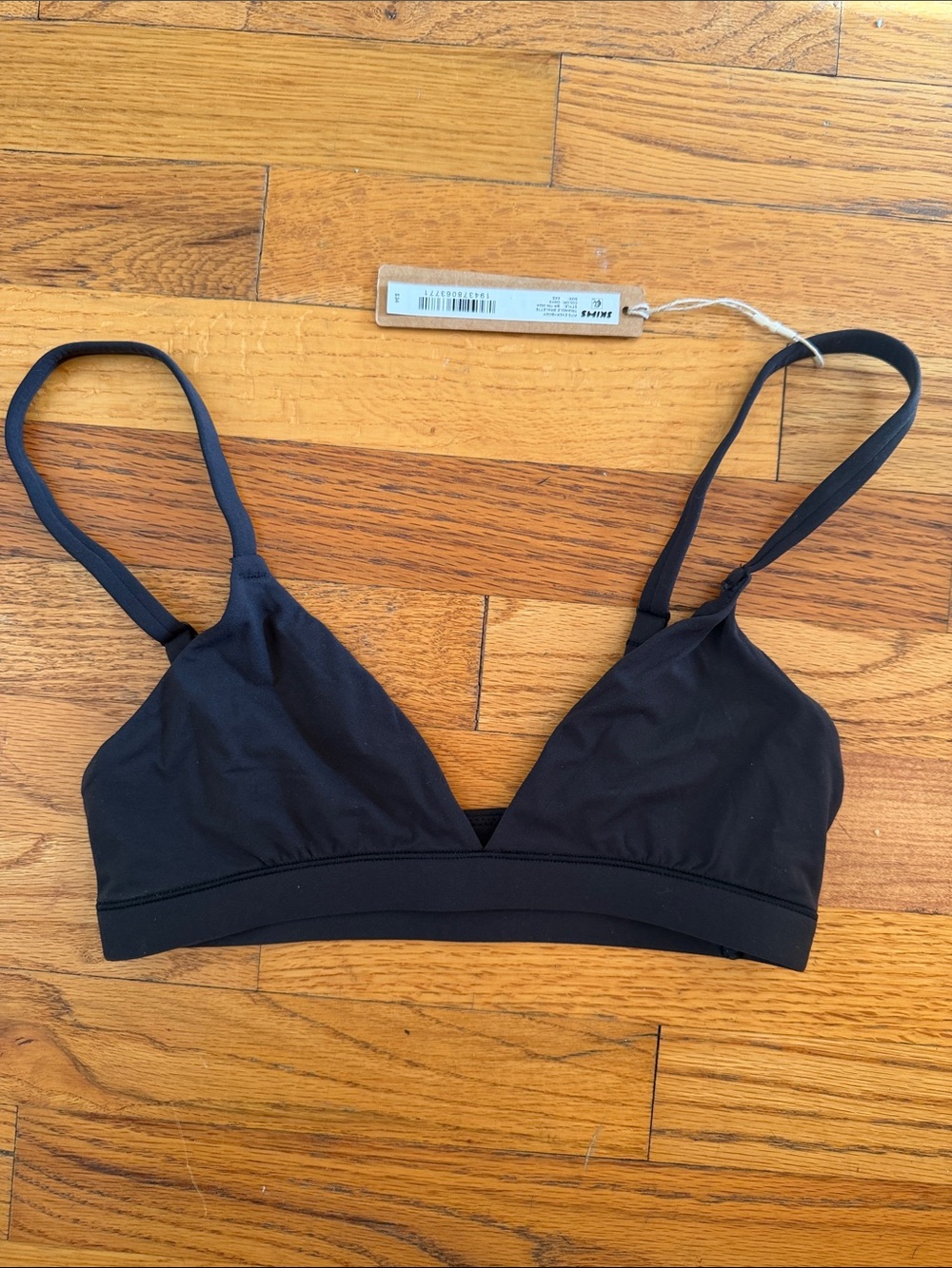 SKIMS Black Wireless Triangle Bralette XXS